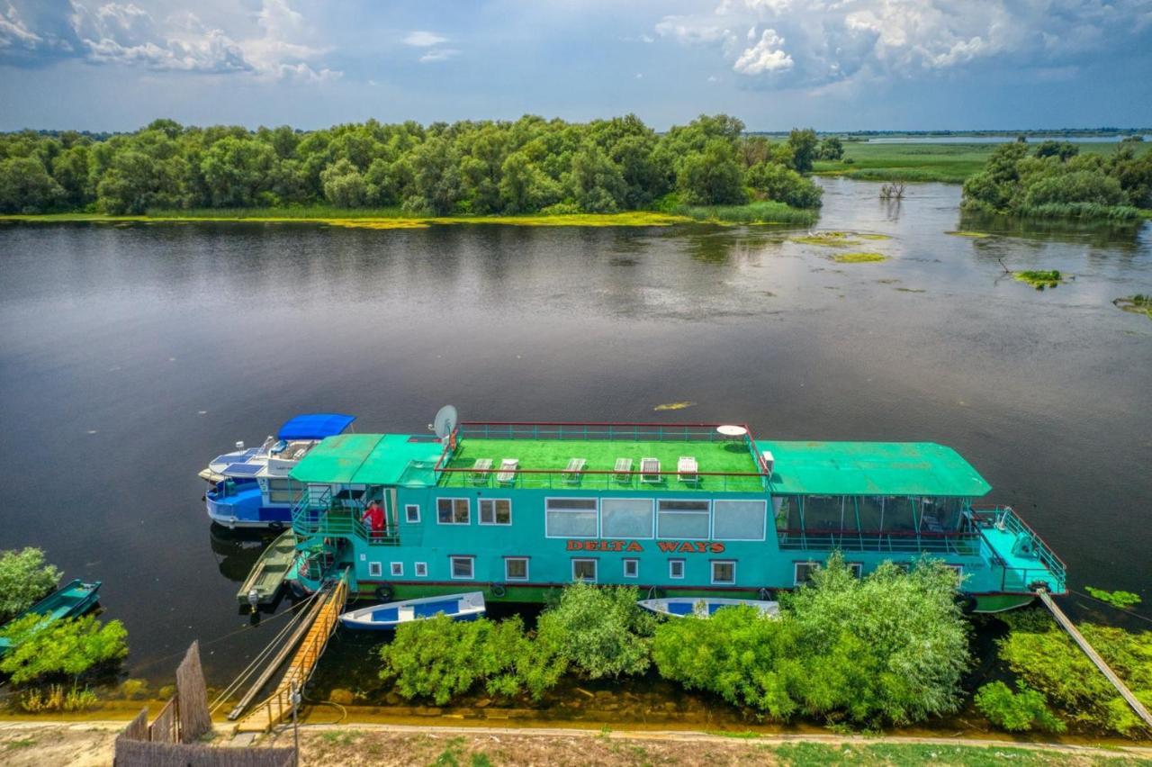 Hotel Restaurant Plutitor Delta Ways Nufaru Exterior photo
