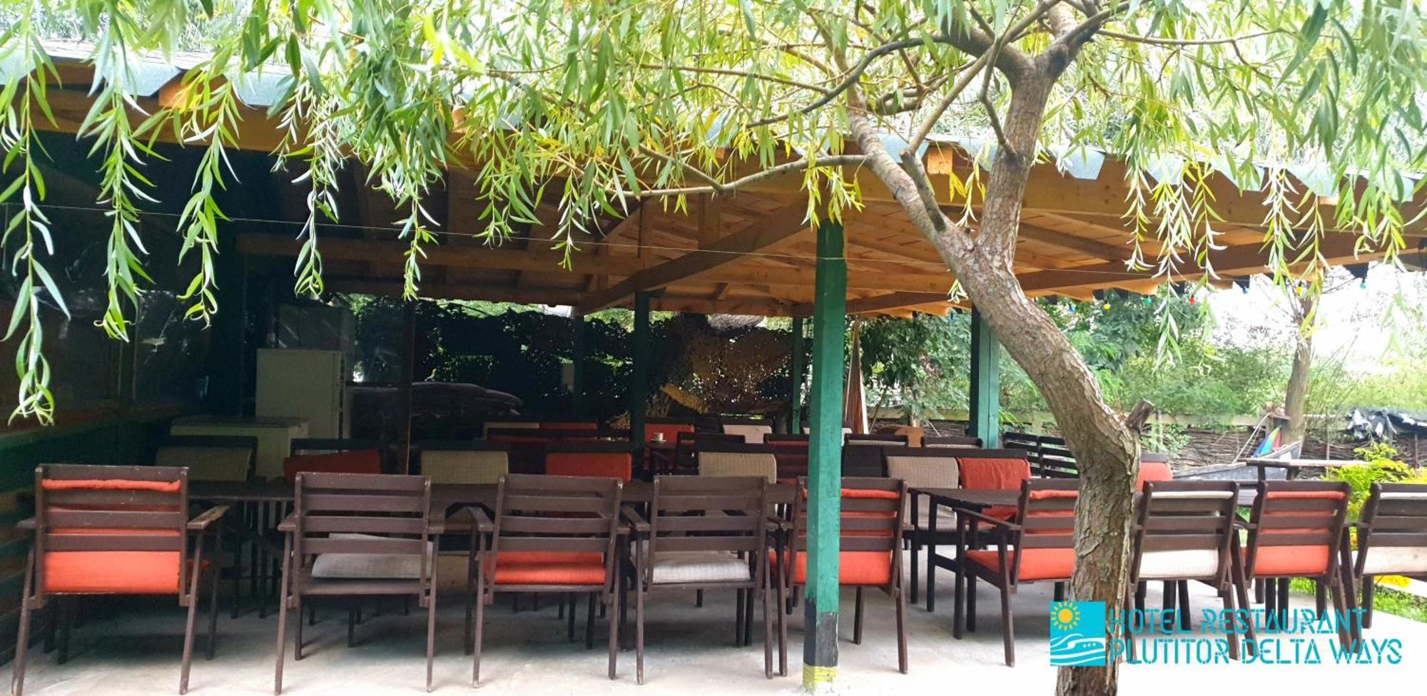 Hotel Restaurant Plutitor Delta Ways Nufaru Exterior photo