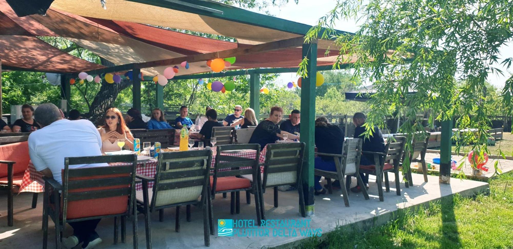 Hotel Restaurant Plutitor Delta Ways Nufaru Exterior photo